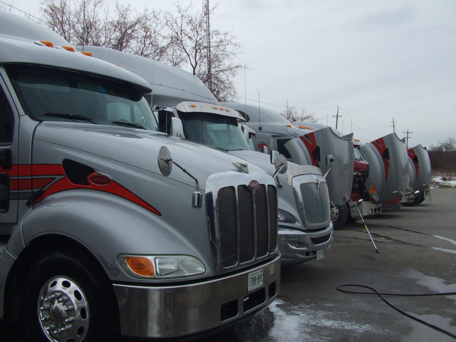 Mobile Truck Cleaning 